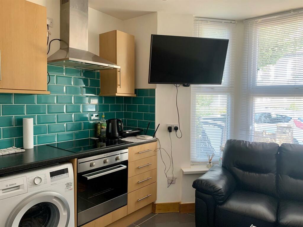 Additional image 11 of Richards Street, Cardiff