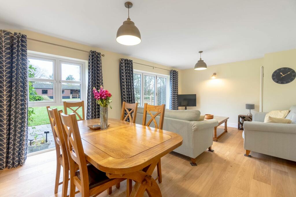 Additional image 5 of Rose & Crown Road, Swavesey, CB24