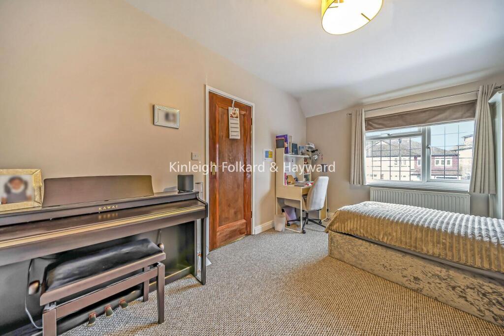 Additional image 10 of Crest Road, Hayes