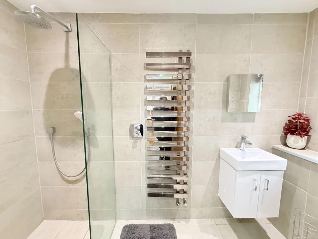 Additional image 28 of Willowbank Road, Knowle