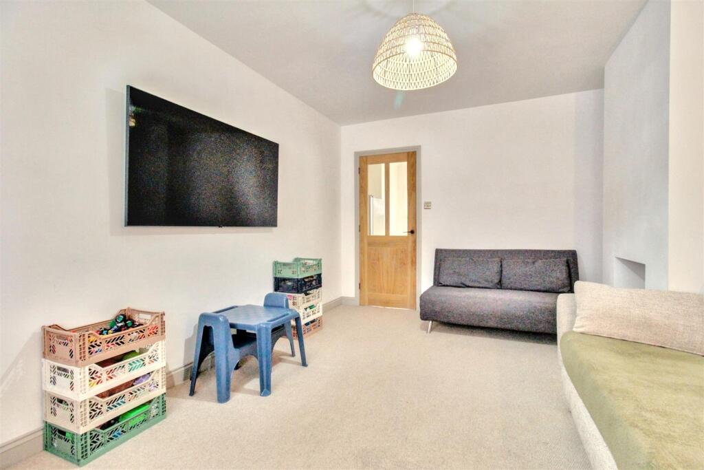 Additional image 16 of Leigh Road, Worthing