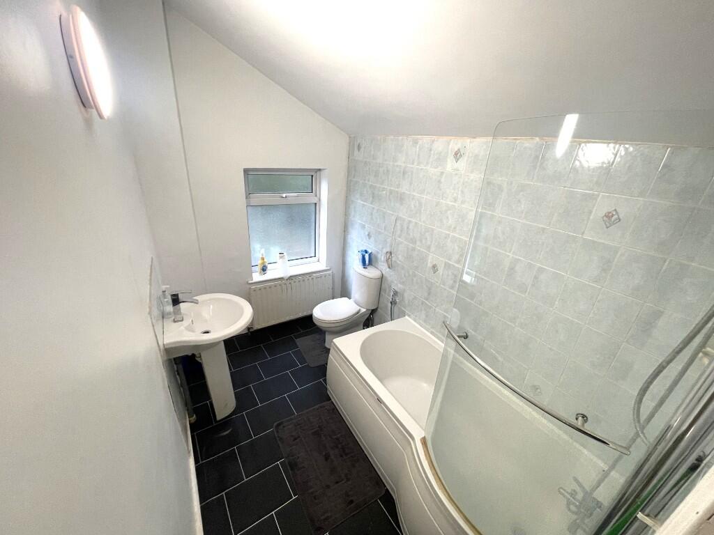 Additional image 13 of Eva Road, B18