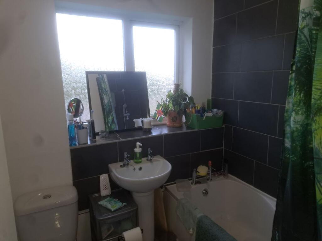 Additional image 10 of Flat 4 Old Crescent Court, Tame Road, Oldbury, West Midlands, B68 0JX