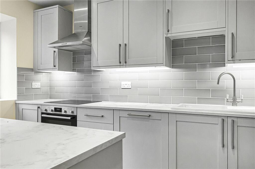 Additional image 3 of Wild Hill, Essendon, Hertfordshire, AL9