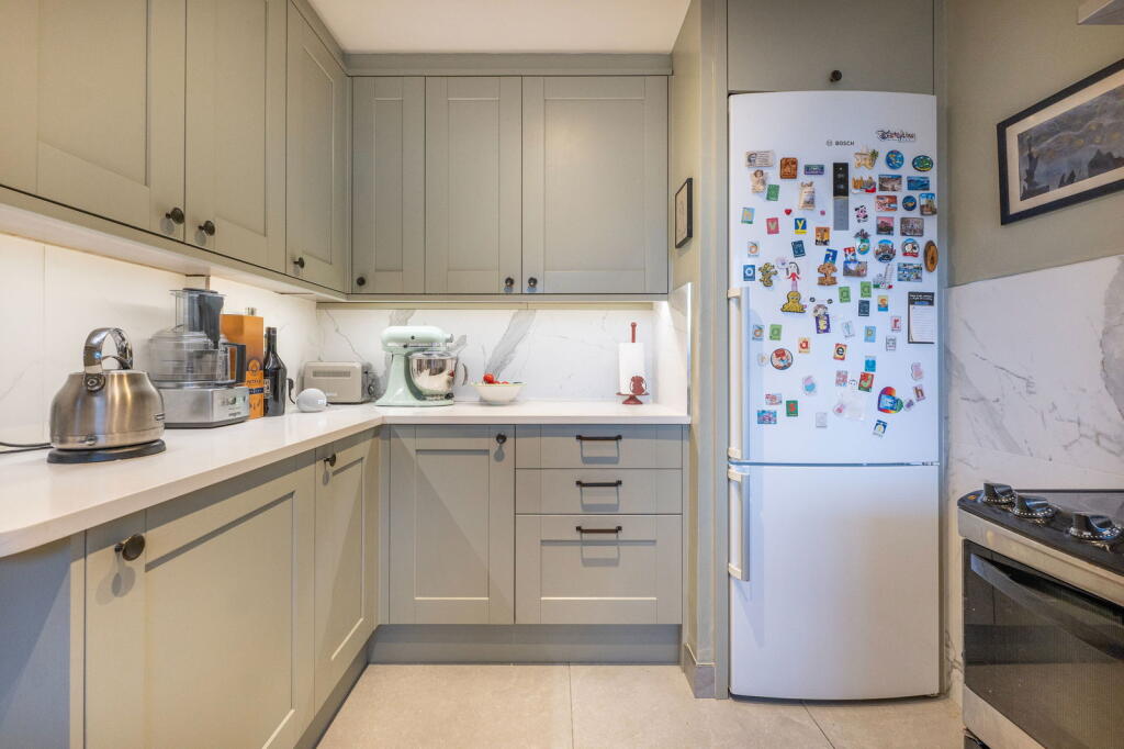 Additional image 7 of River Park Gardens, Bromley, BR2 0BH