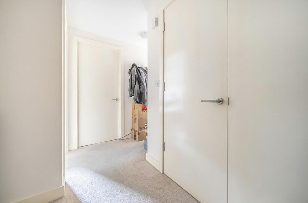 Additional image 13 of Great Northern Road