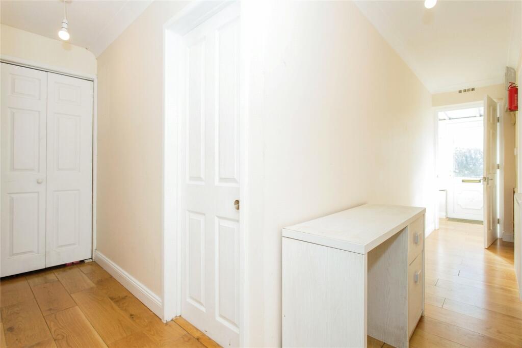 Additional image 4 of Hereward Close, Impington, Cambridge, Cambridgeshire, CB24