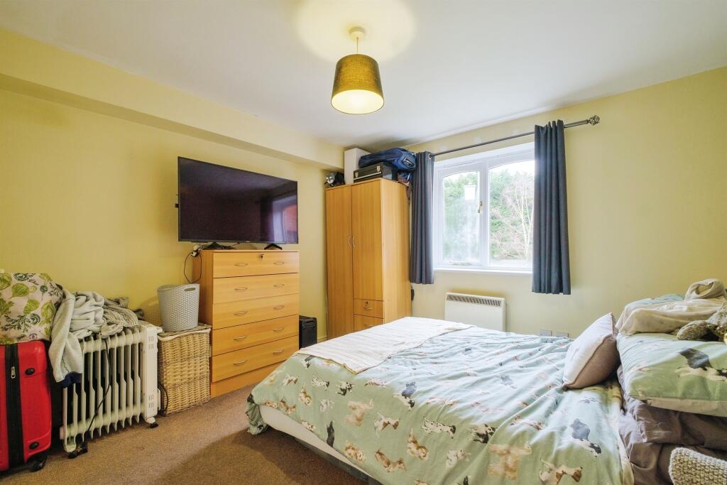 Additional image 9 of Horn Book, SAFFRON WALDEN