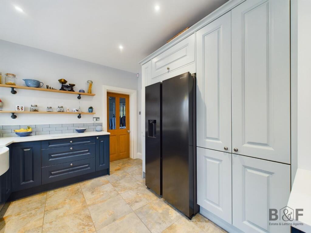 Additional image 11 of Mangotsfield Road, Mangotsfield