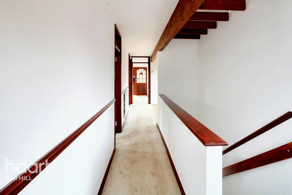 Additional image 5 of The Fairway, Bar Hill