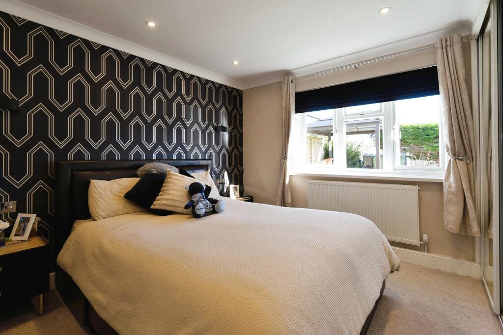 Additional image 8 of Capel Avenue, Peacehaven