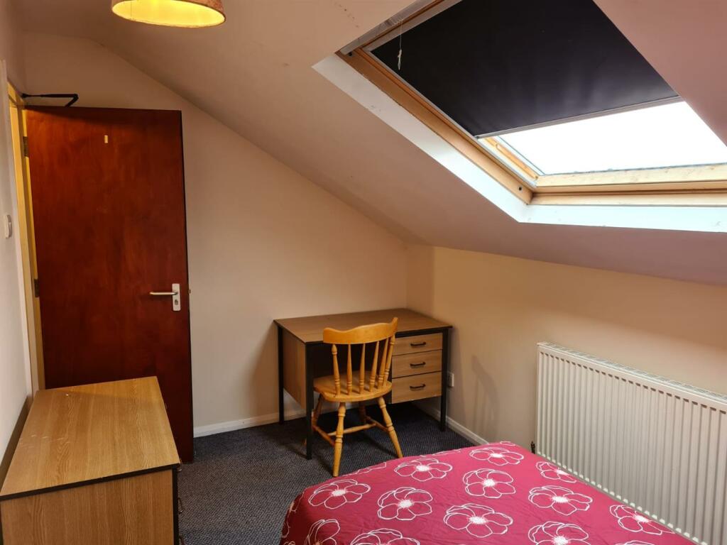 Additional image 16 of 58b Mill Road, Cambridge, CB1 2AS