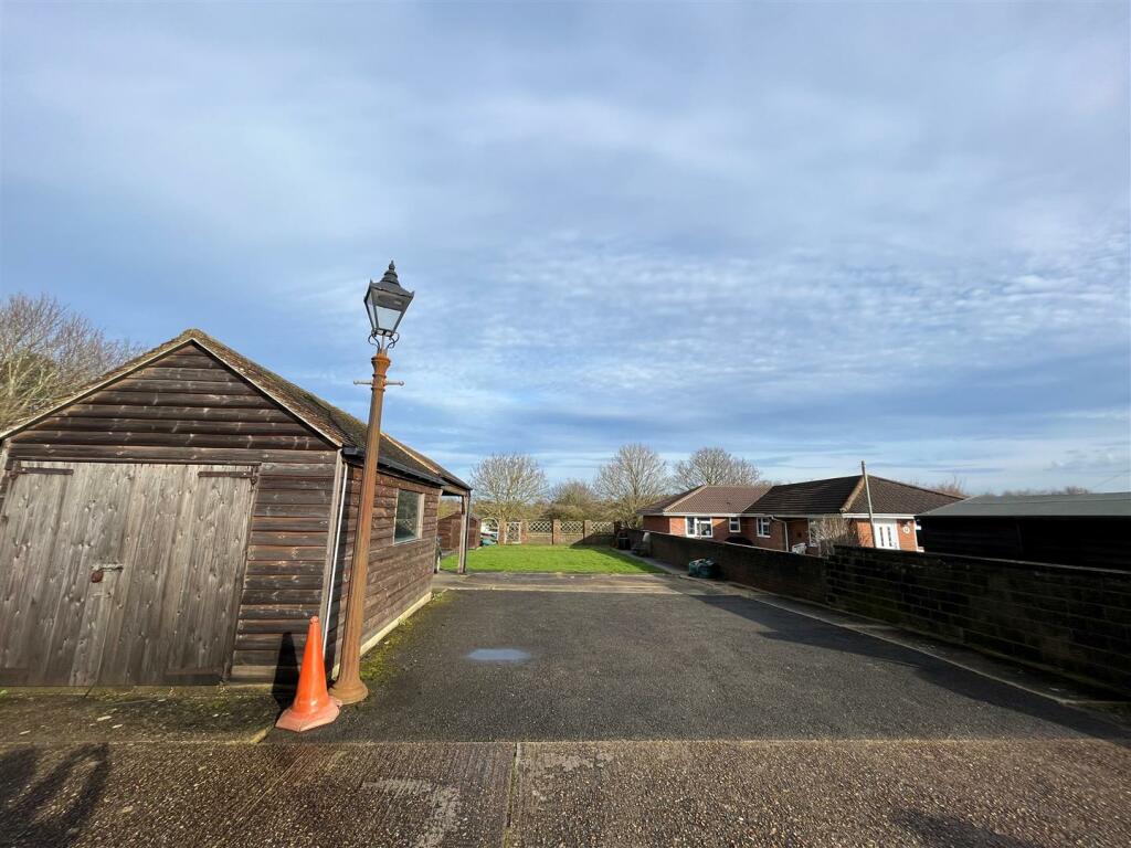 Additional image 3 of Greenhill Way, Peacehaven