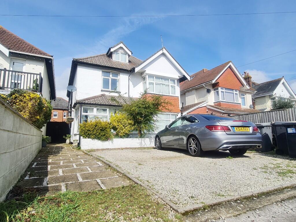 Kings Park Road, Kings Park, Bournemouth, BH7