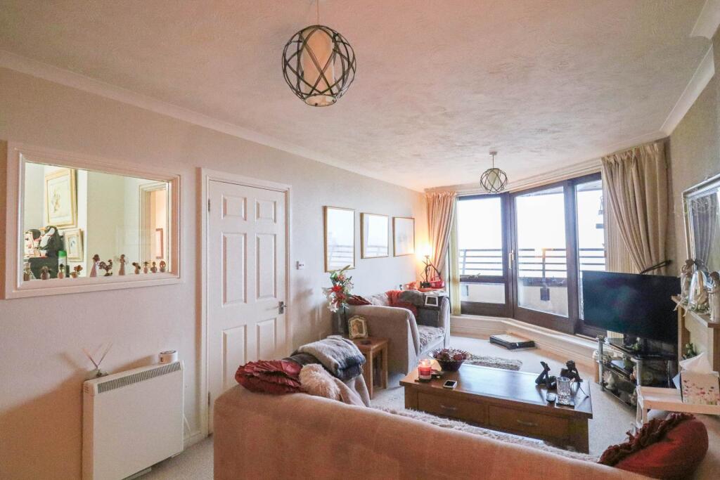 Additional image 9 of Carlton Mansions South - Beach Front Apartment