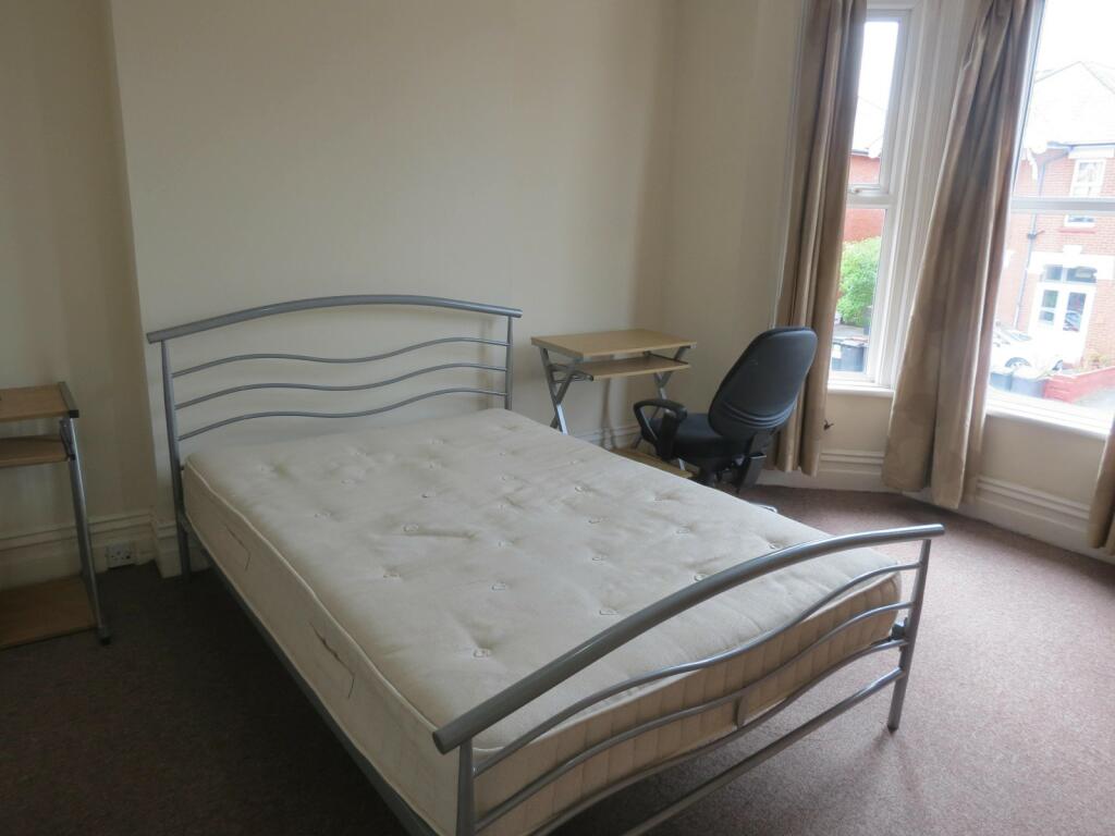 Additional image 7 of 6 bedroom Detached House in Winton