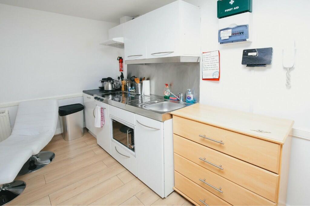 Additional image 4 of Newmarket Road, Cambridge, Cambridgeshire, CB5