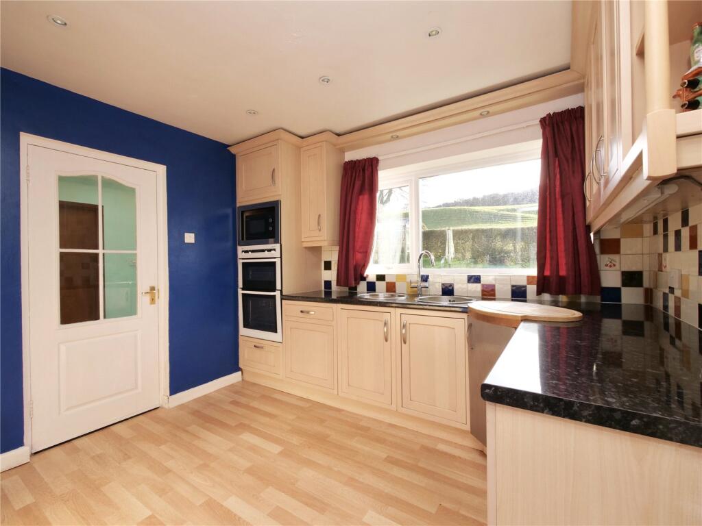 Additional image 4 of Three bedroom property, Bishop Sutton