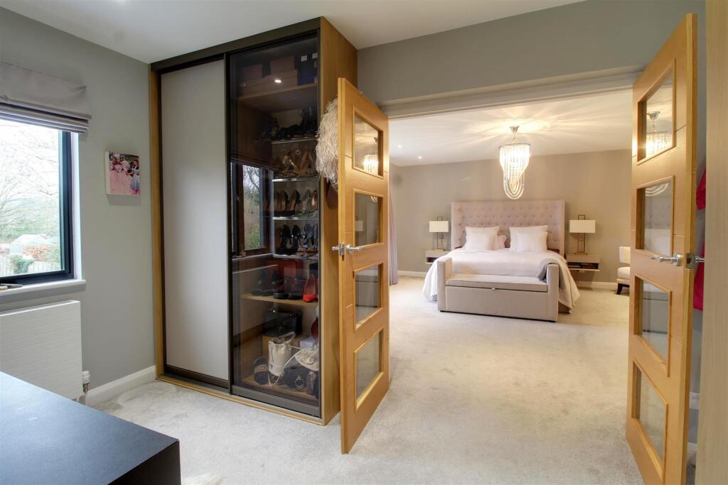 Additional image 38 of Mymms Drive, Brookmans Park