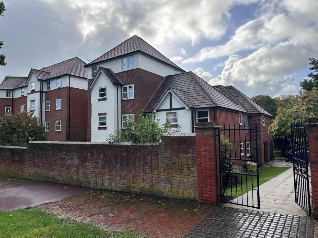 Additional image 3 of Flat 55 Colonel Stevens Court, 10A Granville Road, Eastbourne, East Sussex, BN20 7HD