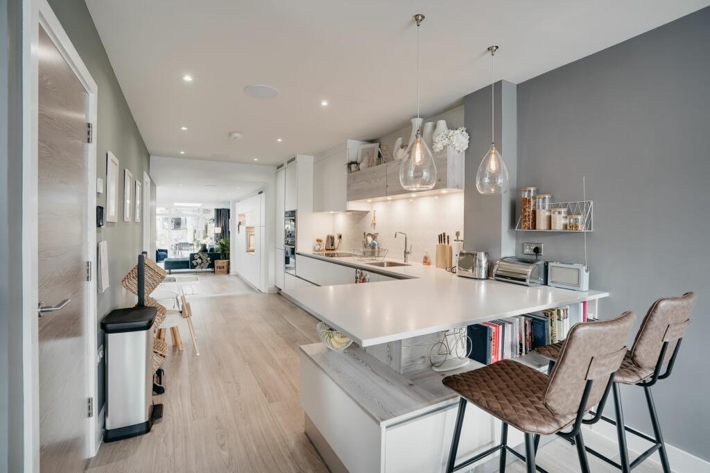 Additional image 4 of Milton Road, Cambridge, CB4