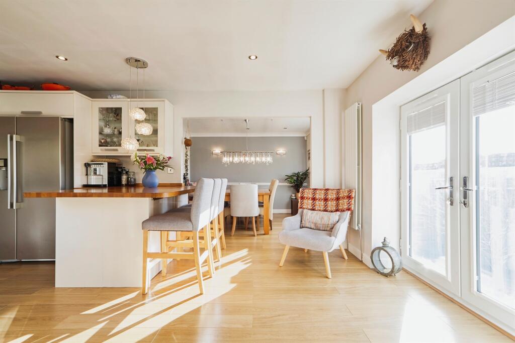 Additional image 2 of Lyndsey Court, Oakworth, Keighley