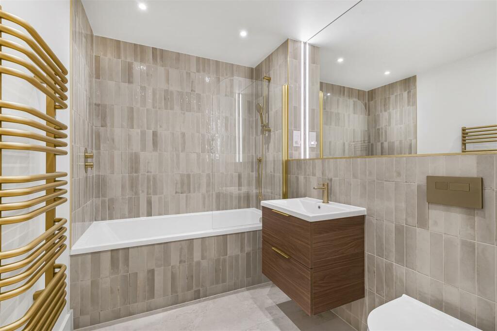 Additional image 27 of Barton Road, Haslingfield, Cambridge