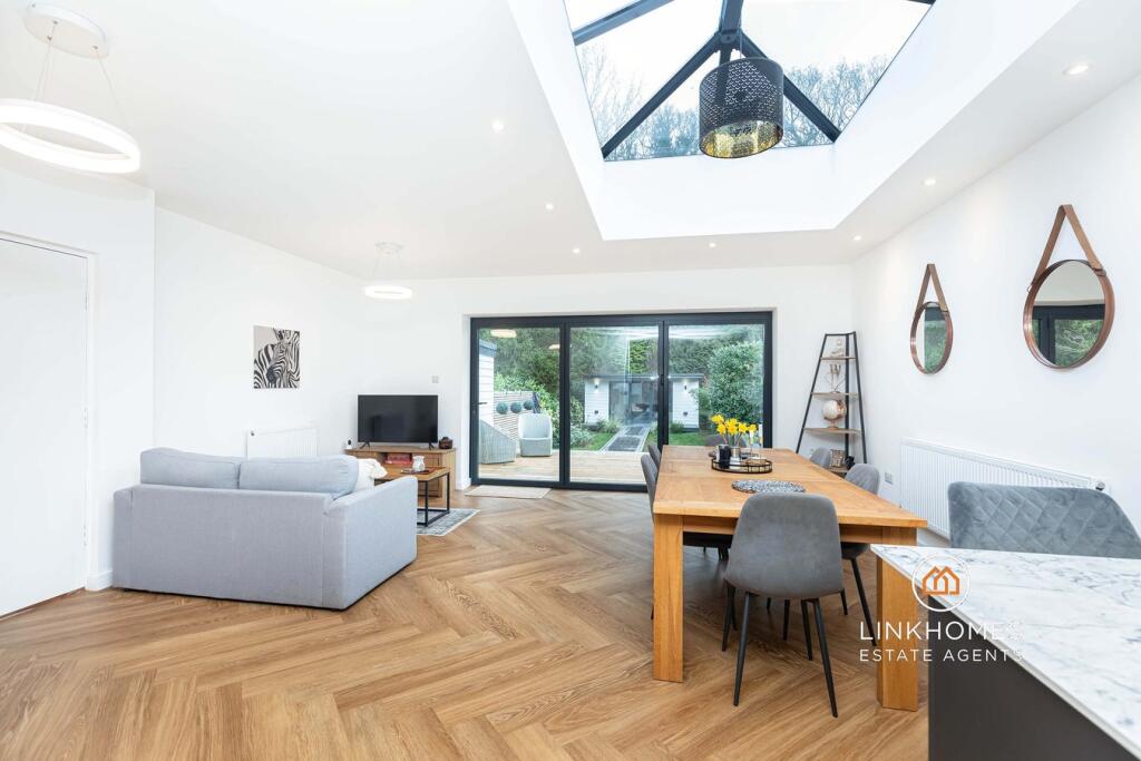 Additional image 11 of Clarendon Close, Broadstone, BH18