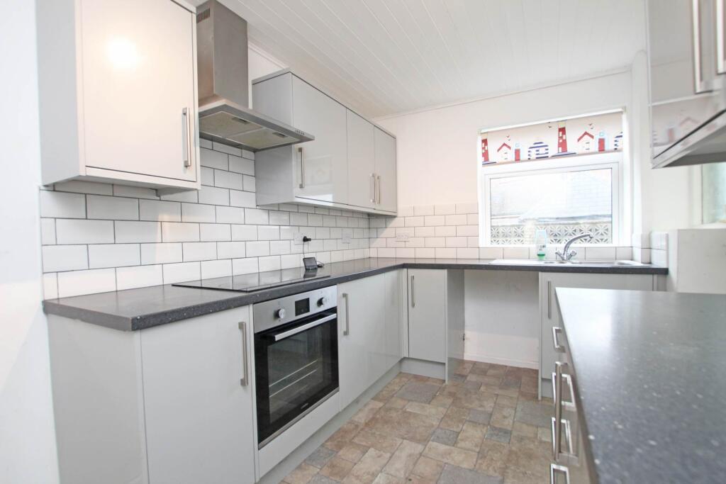 Additional image 13 of Lawns Avenue, Eastbourne, BN21 1PJ