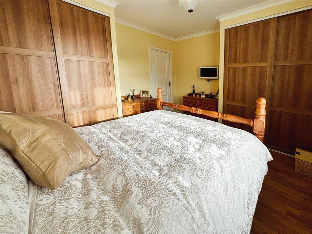 Additional image 13 of Robin Close, Bradford, BD2 2EZ