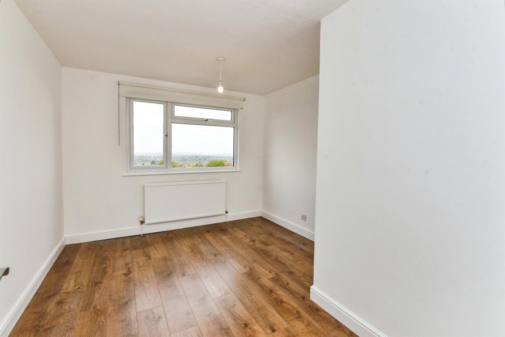 Additional image 16 of Studland Park, Westbury