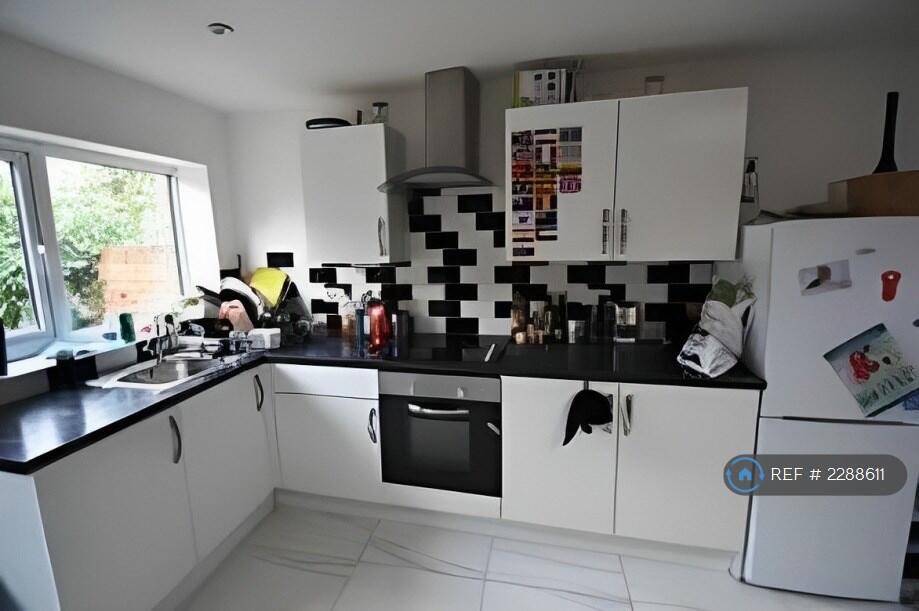 Additional image 5 of Harriet Street, Cardiff, CF24