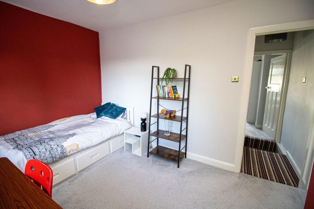 Additional image 13 of Pierce Avenue, Solihull, B92 7JZ