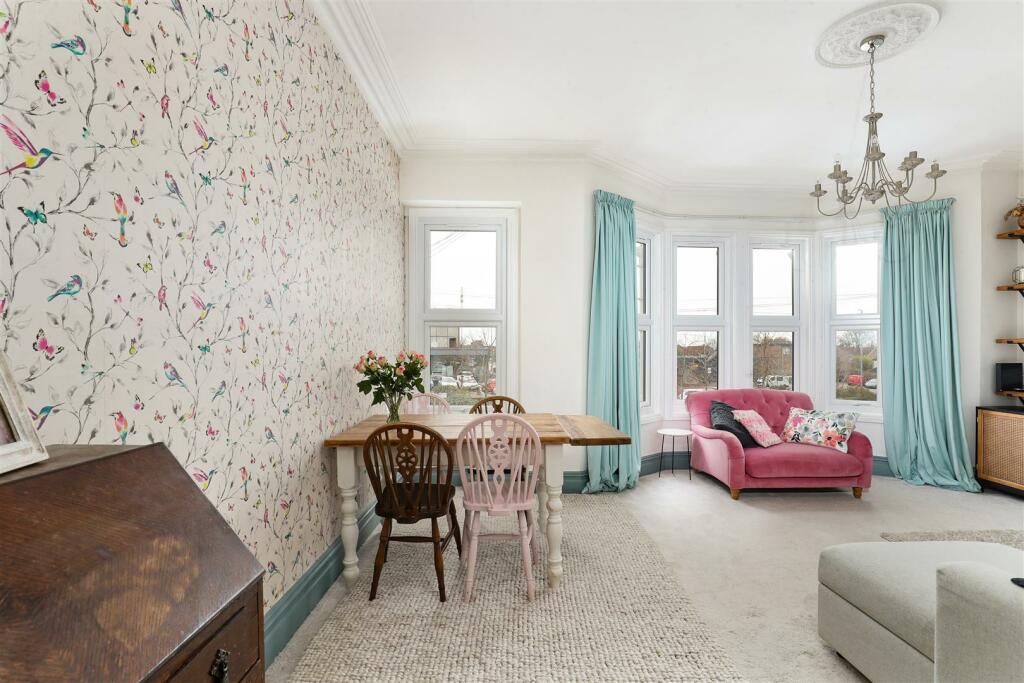 Additional image 6 of Superb Maisonette in Westbury Park