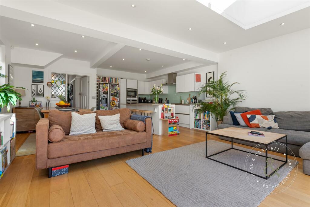 Additional image 21 of Earl's Court Road, Penylan, Cardiff