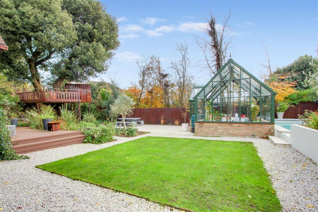 Additional image 27 of Grange Park, Ferring, Worthing