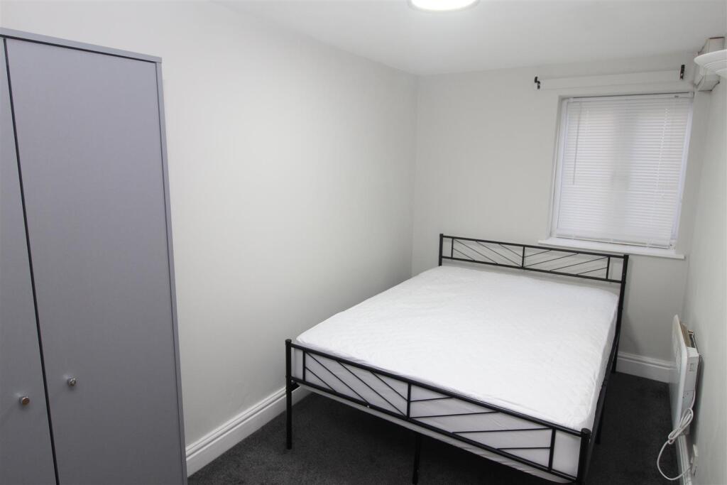 Additional image 16 of Monthermer Road, Roath