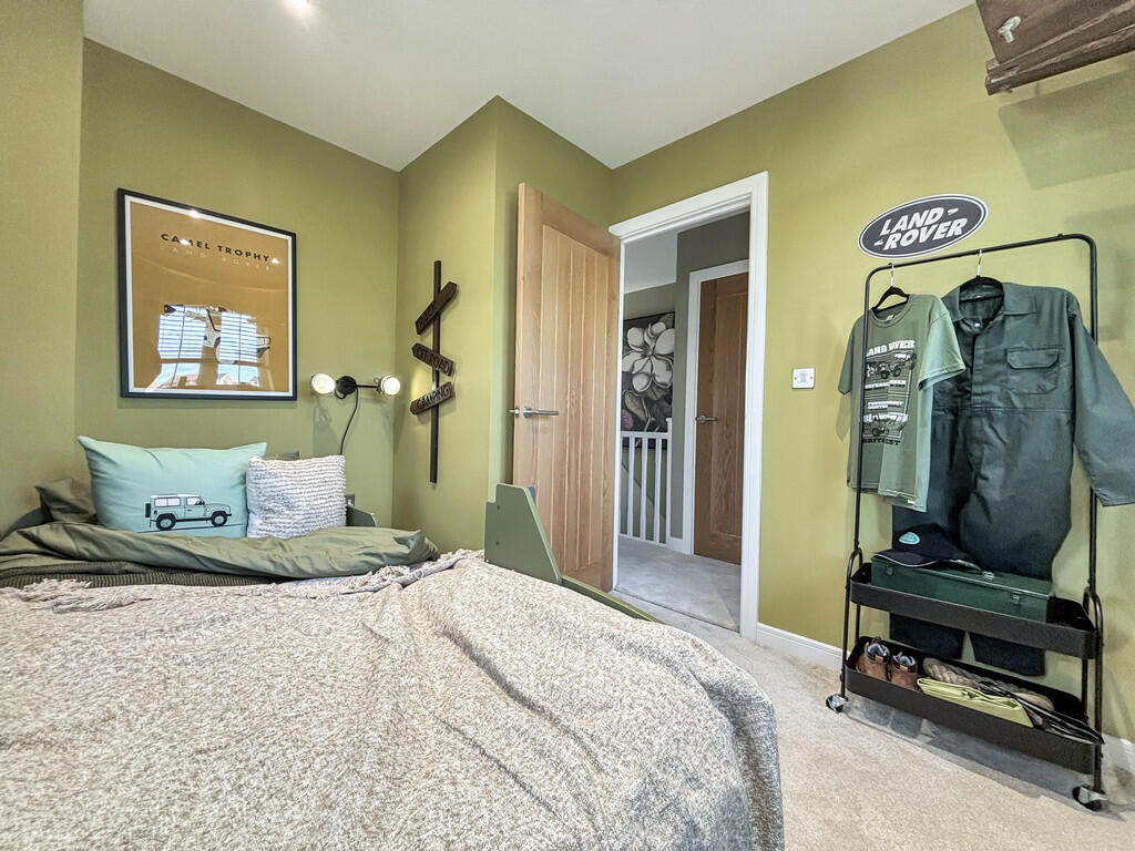 Additional image 18 of Station Road, Kennett