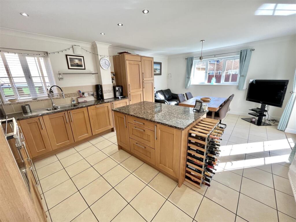 Additional image 33 of Aspen Way, Soham