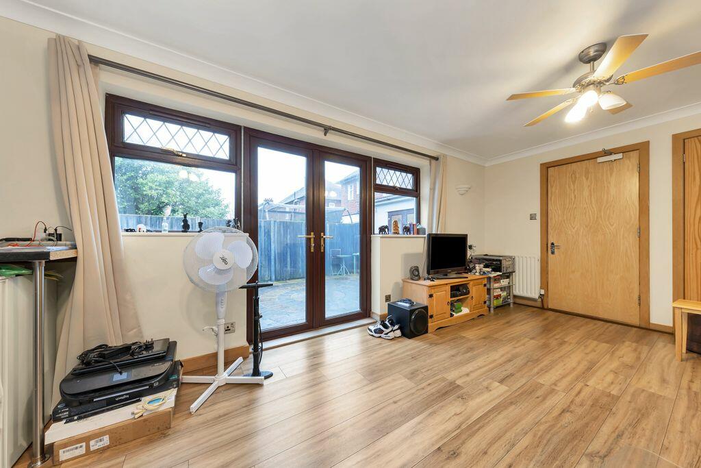 Additional image 9 of Milton Road, Cambridge, CB4 1XL