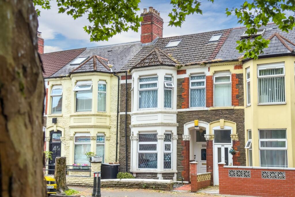 Corporation Road, Grangetown