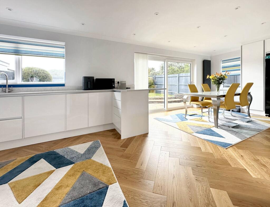 Additional image 36 of Glynn Road, Peacehaven, BN10 8AT