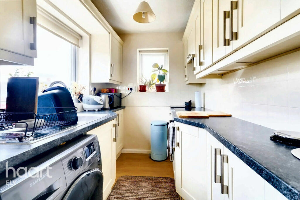 Additional image 5 of Ash Place, Stretham