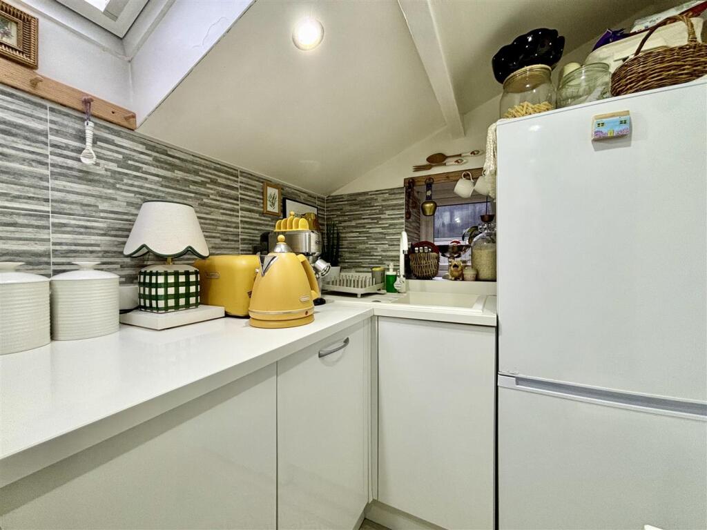 Additional image 9 of New House Lane, Queensbury, Bradford