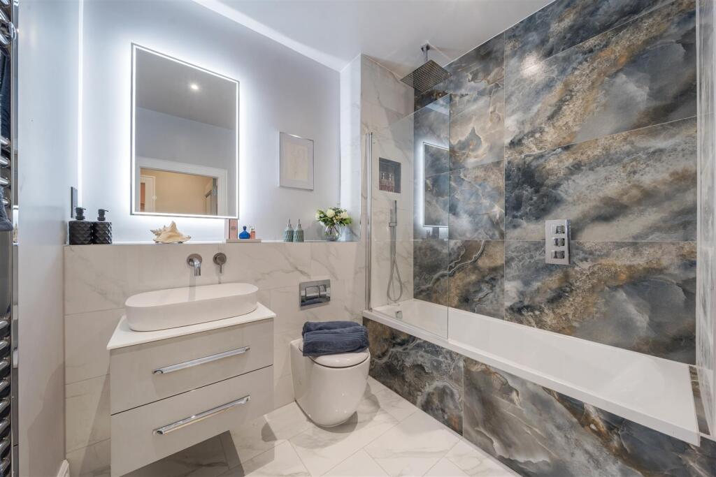 Additional image 8 of Shootersway, Berkhamsted