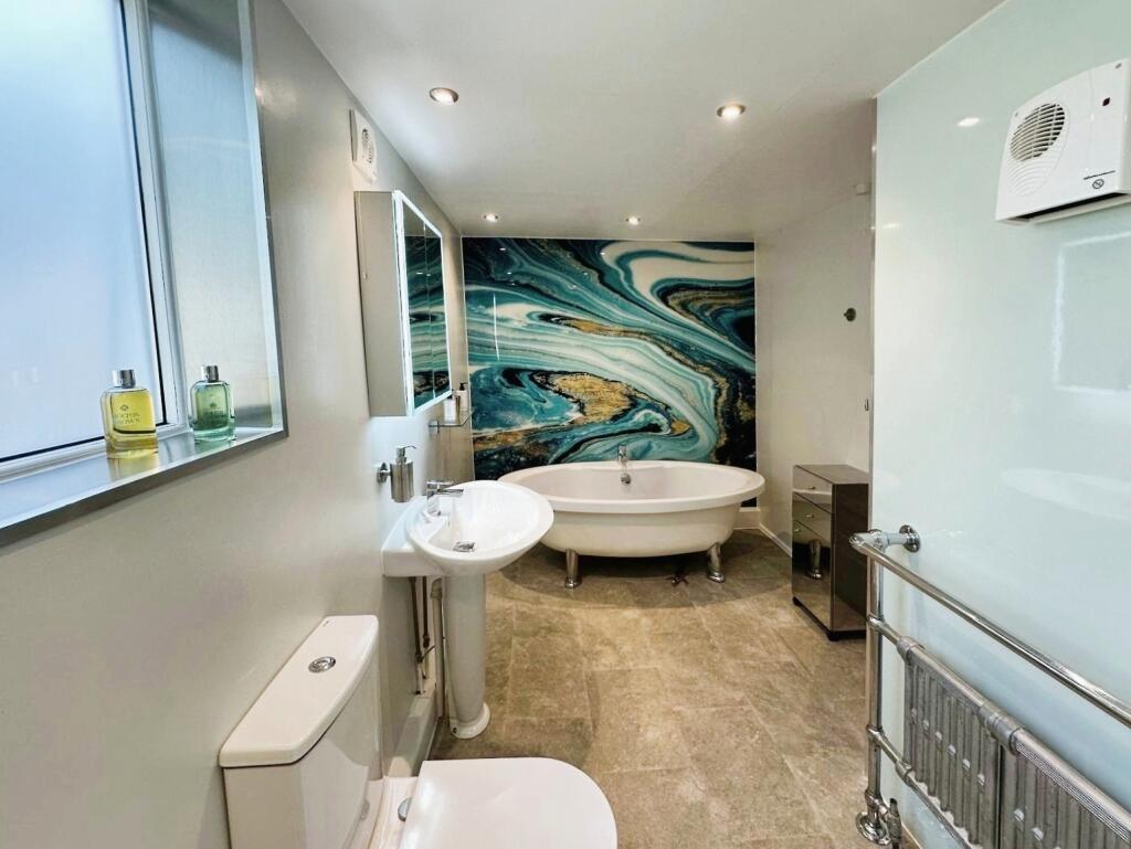 Additional image 4 of Holmes Lane, Soham