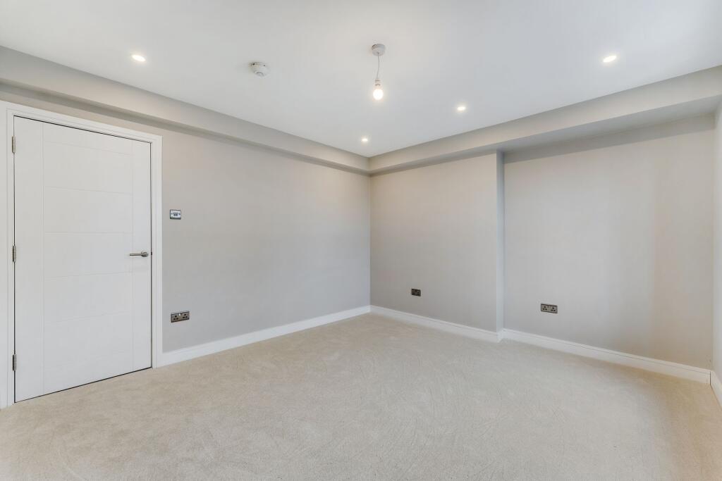 Additional image 42 of The Reading Room, Spring Street, Ramsbottom BL0 0DS: Restored 1860s Gem with High-Spec Interior