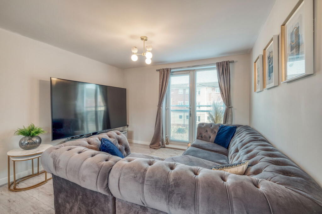 Additional image 3 of Hollington House, Dixon Close, Enfield, Redditch B97 6AJ