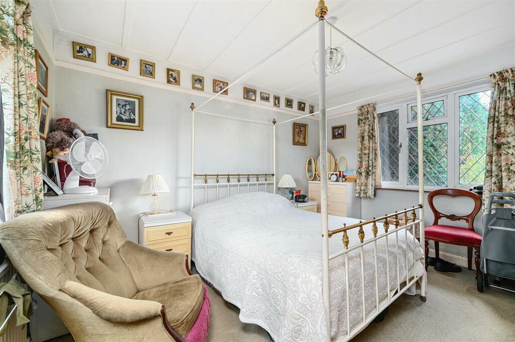 Additional image 13 of London Road, Henfield