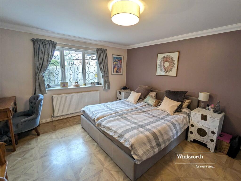 Additional image 4 of Firshill, Christchurch, Dorset, BH23